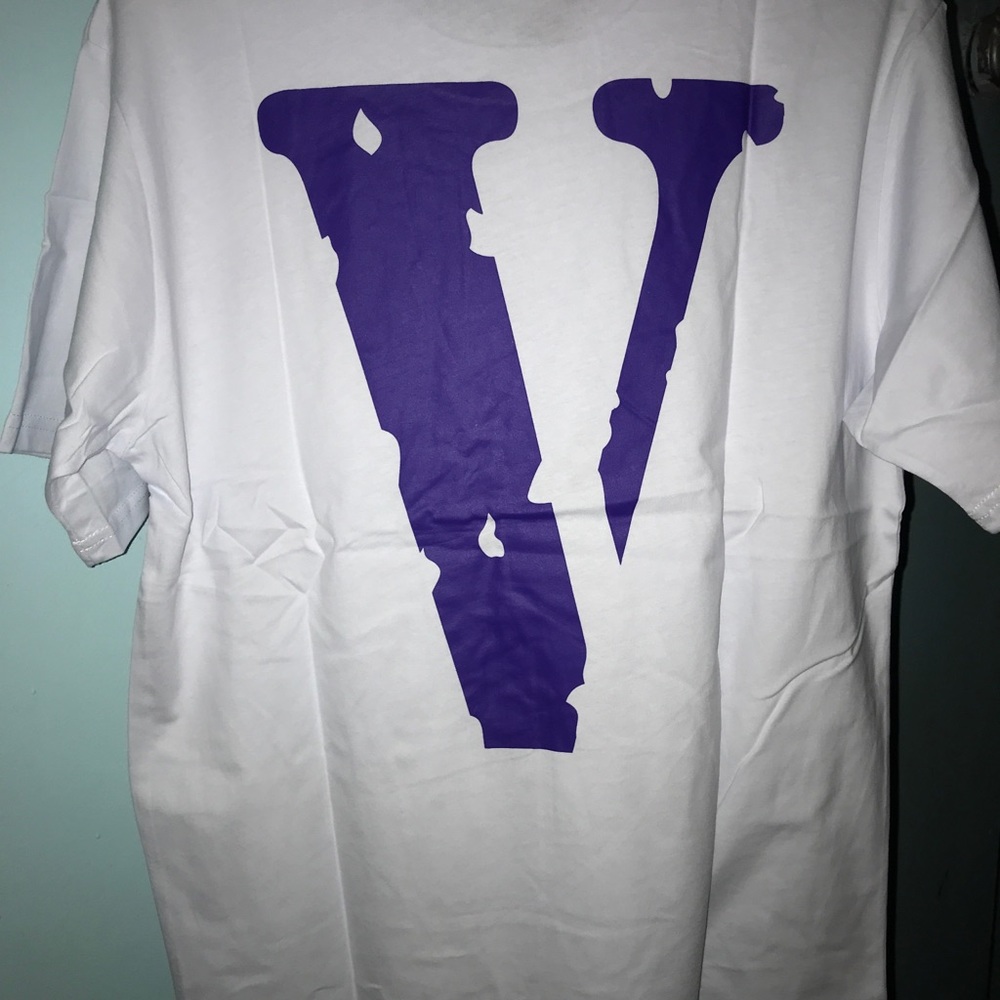 Vlone t shirt